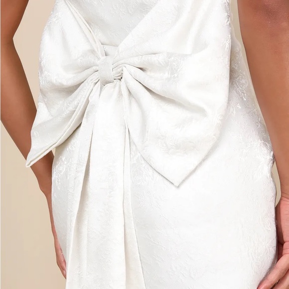 Lulu's Chic Destiny Ivory Floral White Strapless Sheath Dress for Brides - Picture 5 of 5